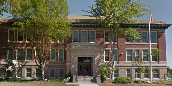 McDonald International Elementary School