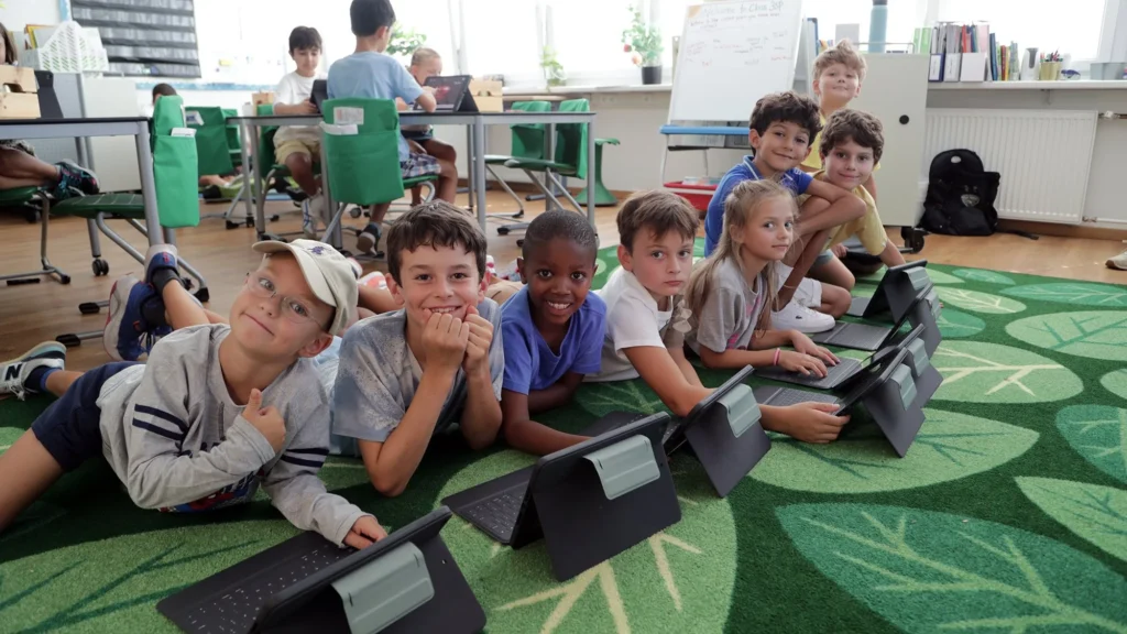 American International School Vienna (AIS)