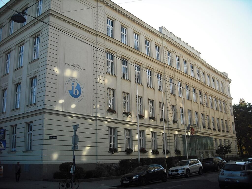 Danube International School Vienna (DISV)