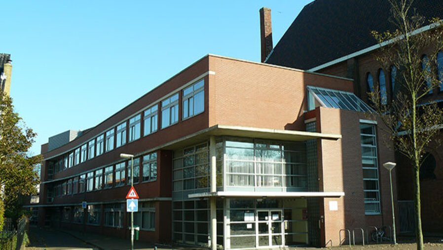 Lycée Français Vincent van Gogh