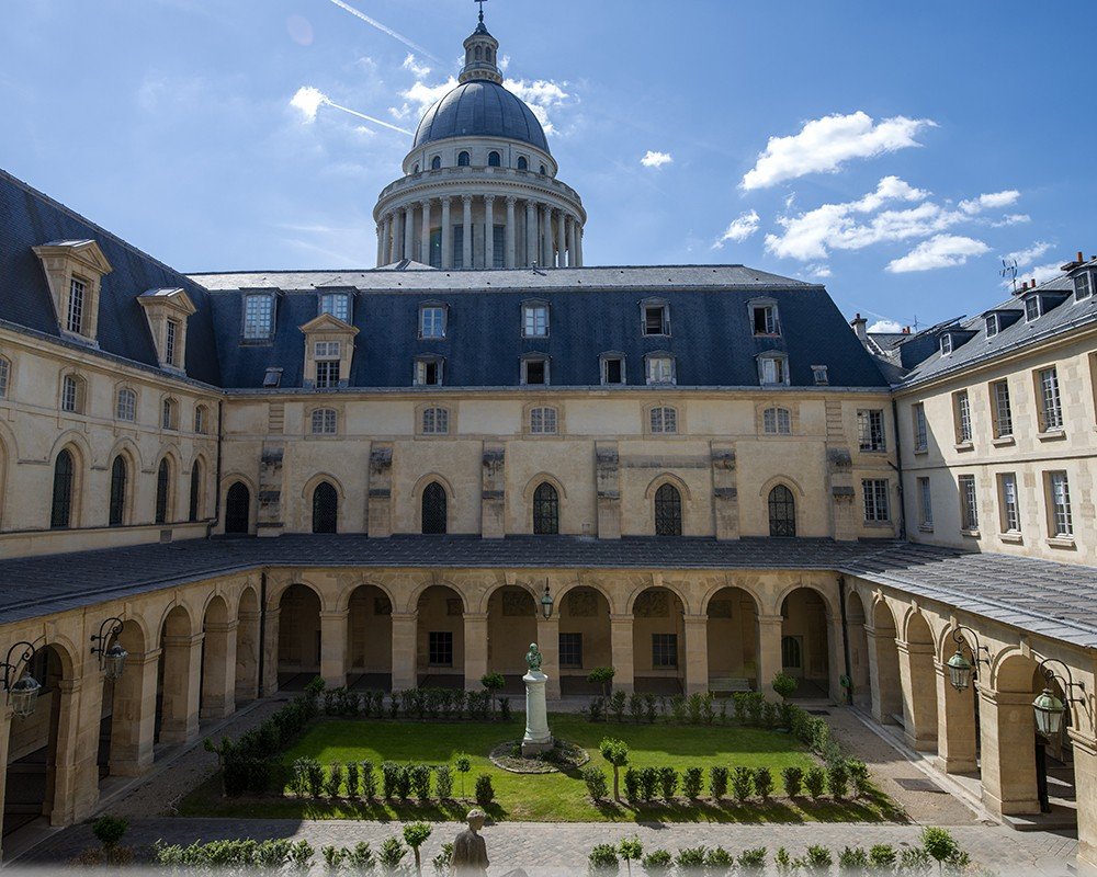 Best Schools in Paris