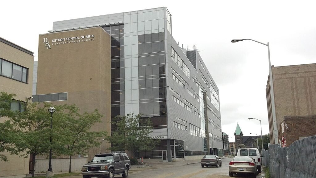 Detroit School of Arts (DSA)
