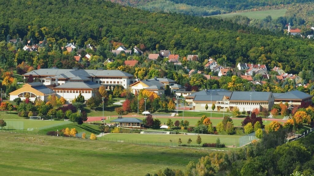 American International School of Budapest (AISB)