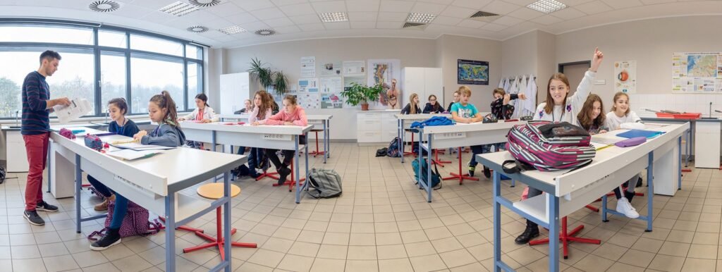 Lycée Français Anna de Noailles