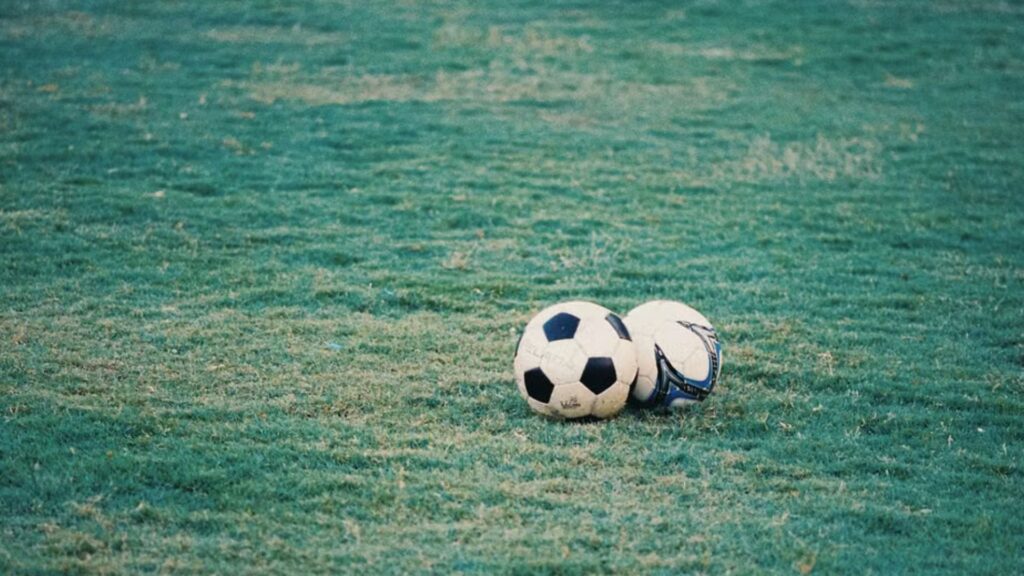 The 24-year-old soccer player was struck by lightning (Source: Ân Văn Trịnh Thiên/Pexels)
