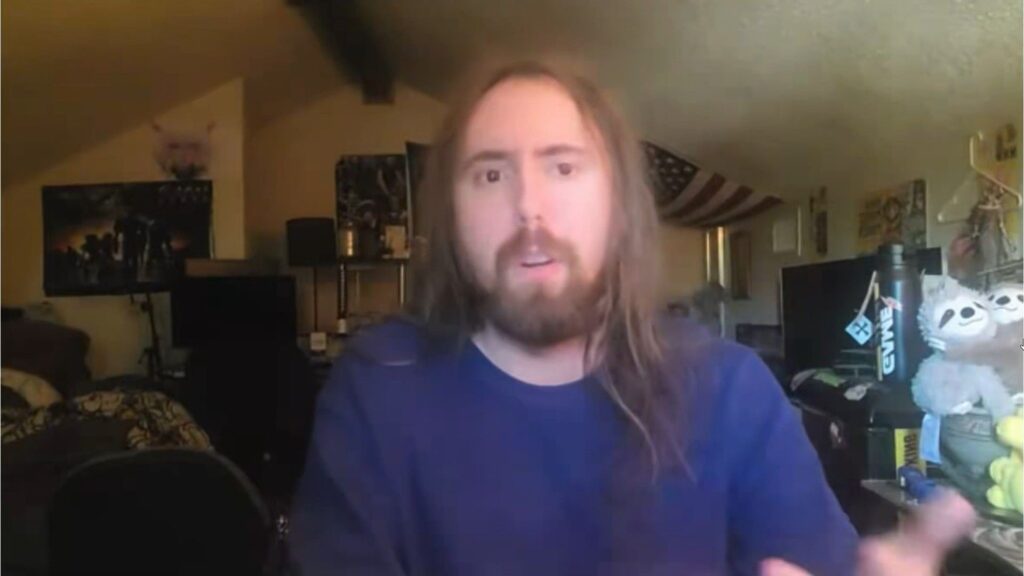 Asmongold is firm about his stance about immigrants (Image via X/@AustisticClip)