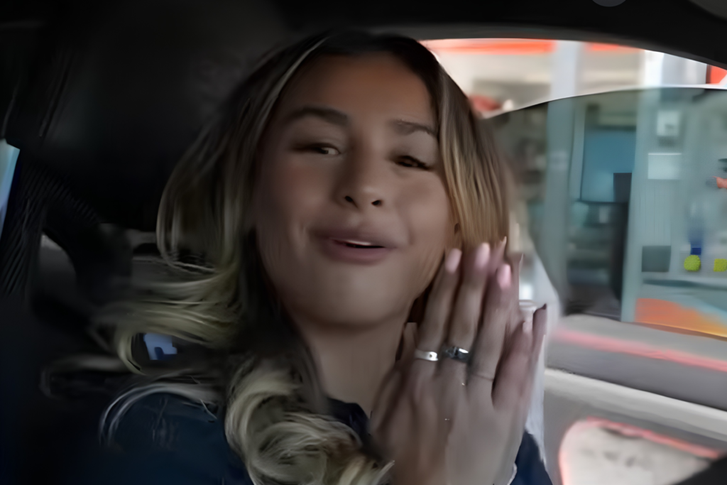 “How Is This Any Different Than a Club?”: Internet Reacts to Video of Female Streamer “Replacing Modern Clubbing and Drinking Culture With Christian Gatherings”