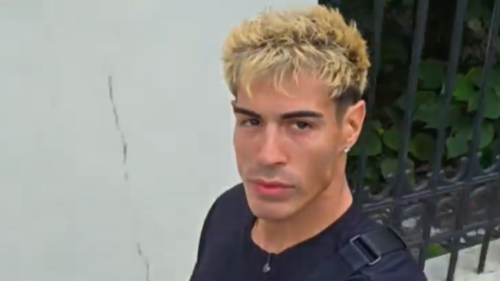 "That was brutal": Internet reacts as streamer accidentally knocks over a child live on stream
