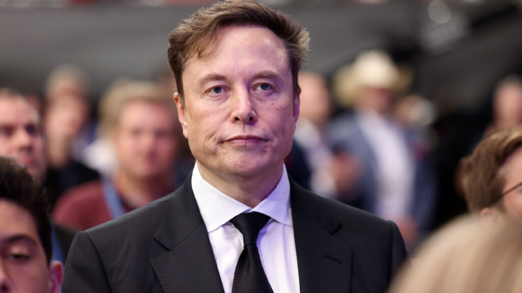 Elon Musk reacts to transgender individual pleading guilty (Image via Gage Skidmore_Flickr)