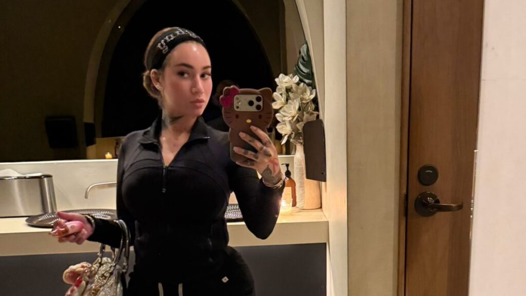 Bhad Bhabie says she's getting her nursing license (Image via X/@BhadBhabie)