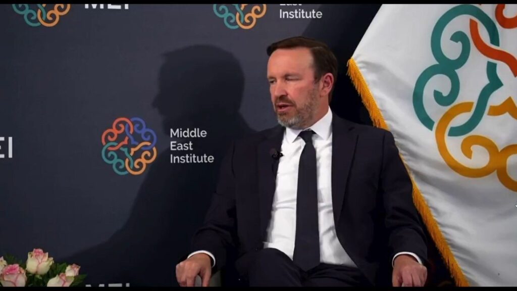 The senator at the Middle East Institute (Image via X/@ChrisMurphyCT)